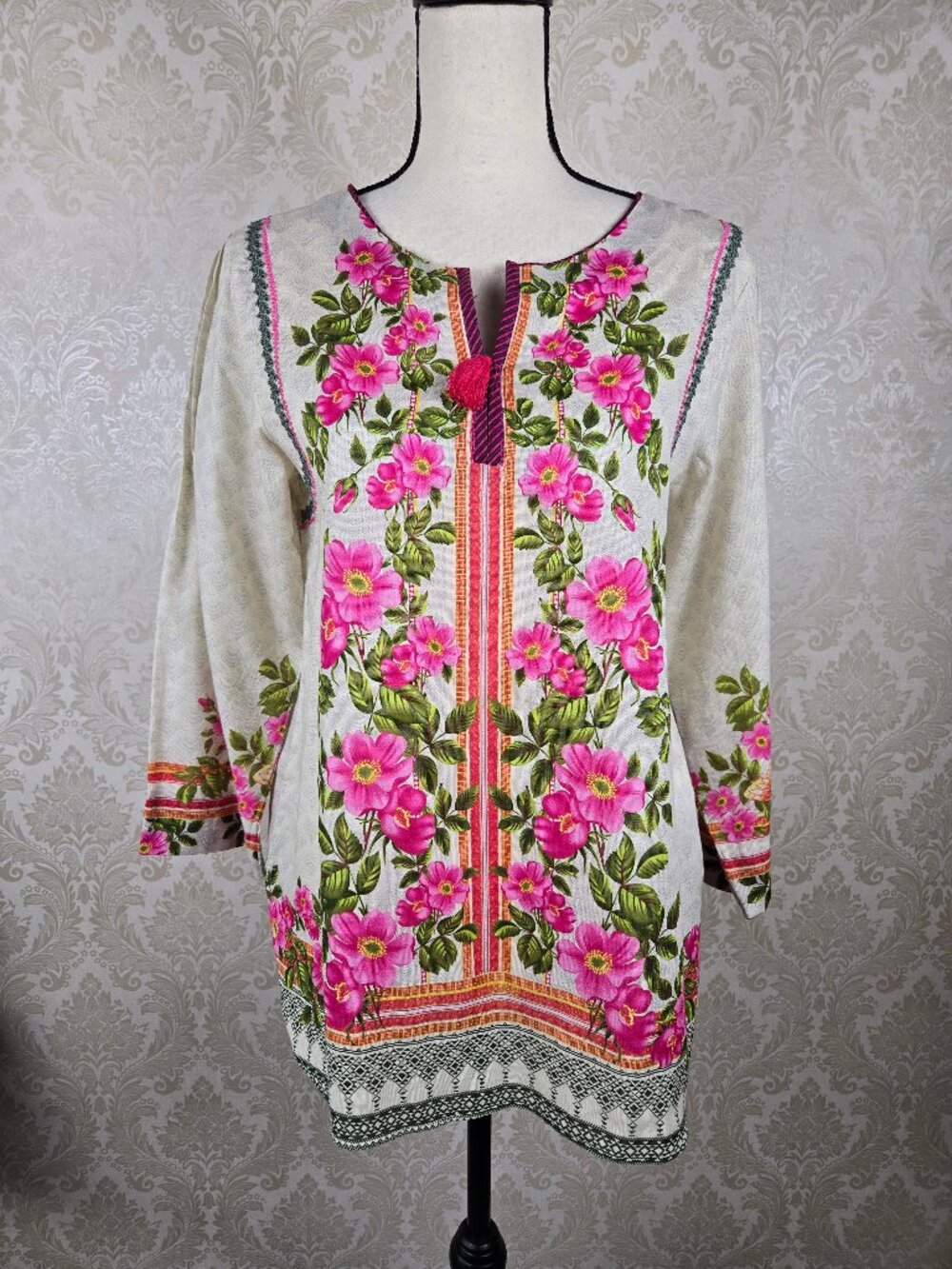 Ethnic Outfitters Fusion Size Small Floral Printed Tunic Tassel 3/4 Sleeves NWT